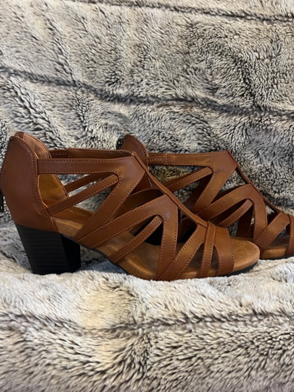 easy street Brown Strappy Cutout Block Heel Sandals